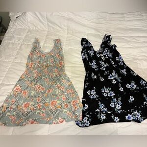 Two dresses EUC xl junior’s size
